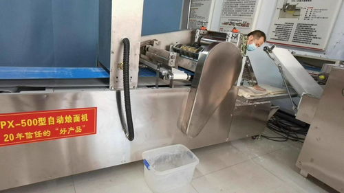 一品興全自動(dòng)燴面坯生產(chǎn)線 助力食品廠實(shí)現(xiàn)高效燴面流水線作業(yè)